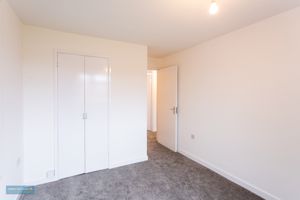 Bedroom- click for photo gallery